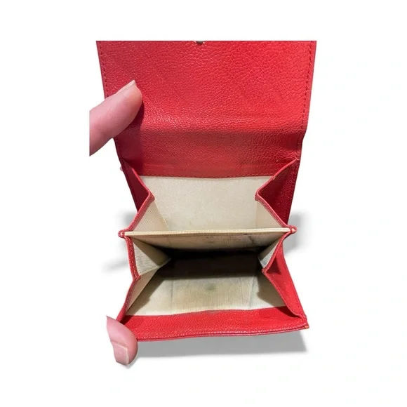 Chanel Vibrant Orange-Red Quilted Calfskin Wallet - Picture 2 of 6